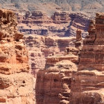 7655-charyn-canyon.jpg