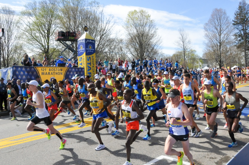 boston-marathon-start-elite.jpg