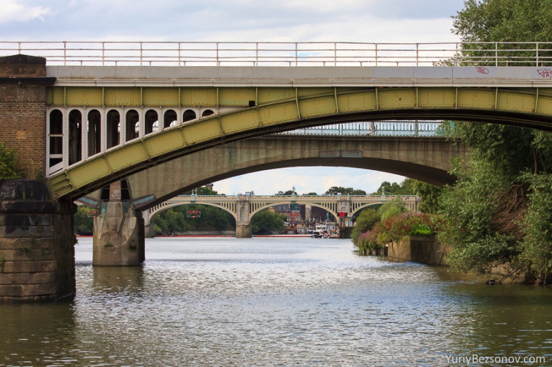 1754-twickenham-bridge.jpg