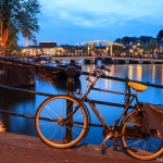 9209-bicycle-at-night.jpg